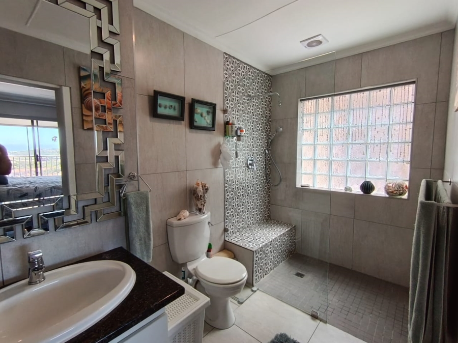 3 Bedroom Property for Sale in Island View Western Cape